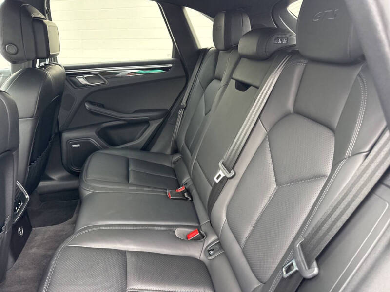 2021 Porsche Macan GTS