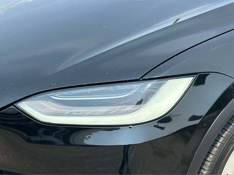 2020 Tesla Model X Long Range Plus