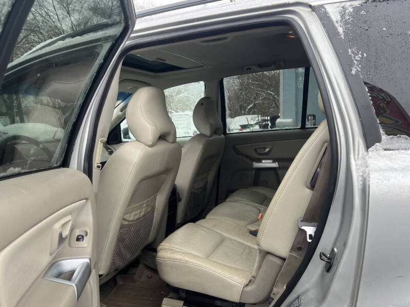 2004 Volvo XC90 T6