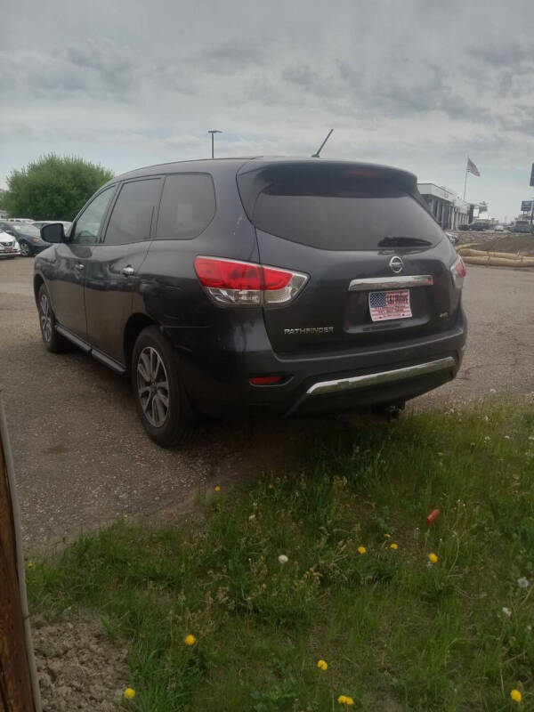 2014 Nissan Pathfinder S