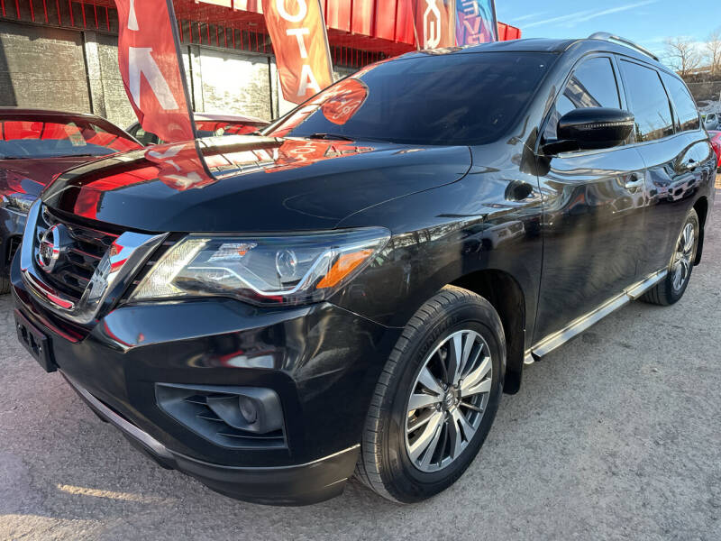 2020 Nissan Pathfinder for sale at Duke City Auto LLC in Gallup NM