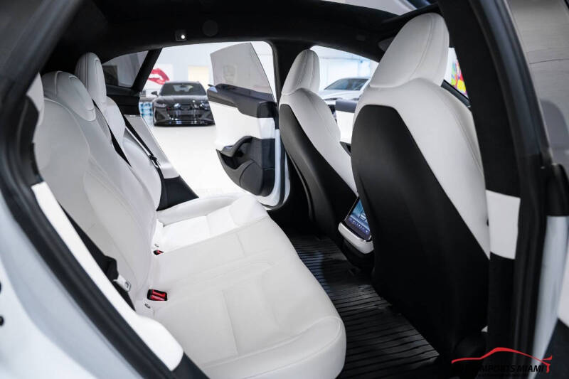2023 Tesla Model S Standard Range