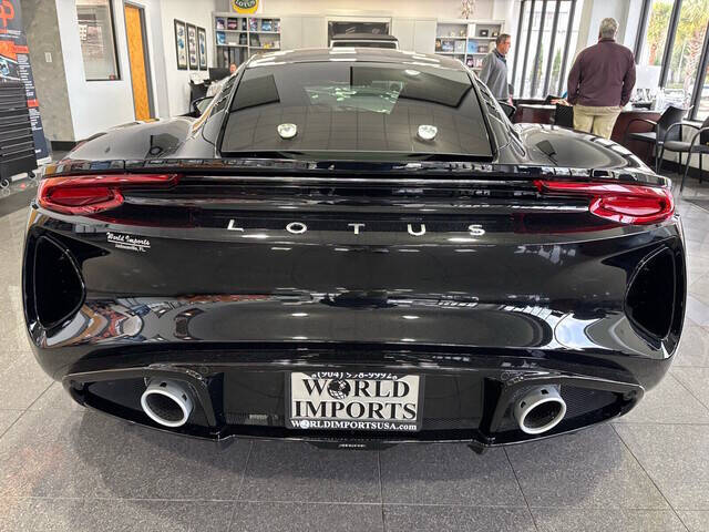 2024 Lotus Emira 2