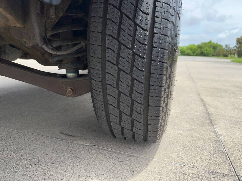 2006 Ford Explorer XLS