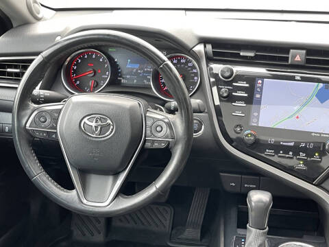 2020 Toyota Camry XSE