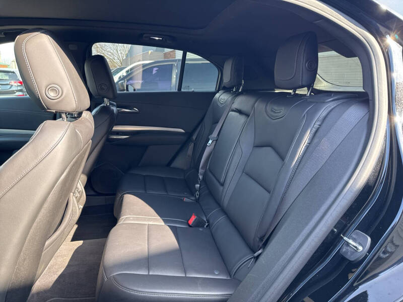 2020 Cadillac XT4 Premium Luxury