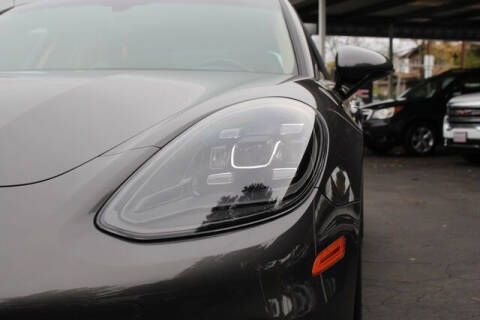 2018 Porsche Panamera