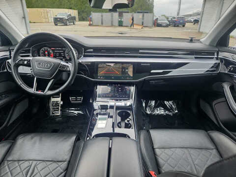 2023 Audi S8 4.0T quattro