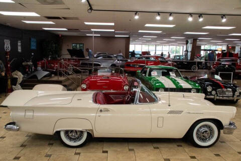 1957 Ford Thunderbird