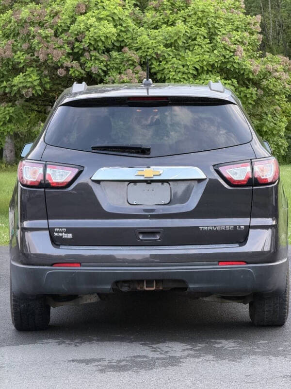 2016 Chevrolet Traverse LS