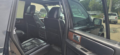 2017 Lincoln Navigator Select