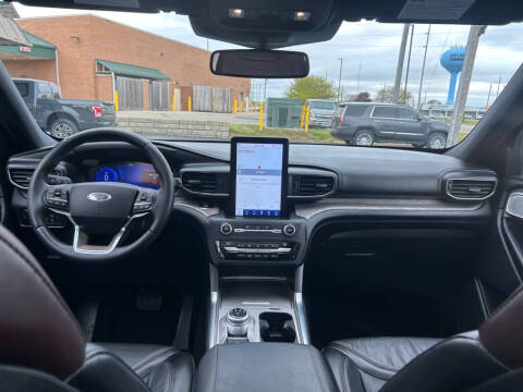 2020 Ford Explorer Platinum