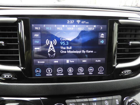 2019 Chrysler Pacifica Touring L