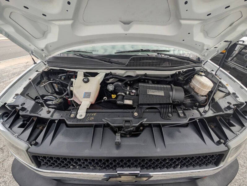 2011 Chevrolet Express LT 2500