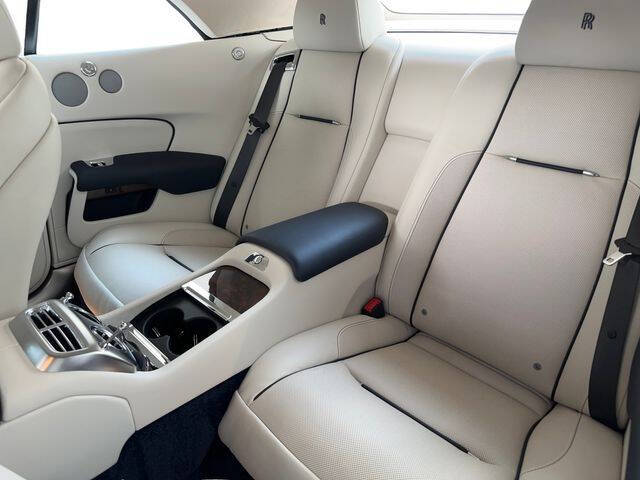 2020 Rolls-Royce Black Badge Dawn