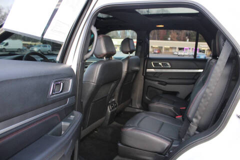 2016 Ford Explorer Sport