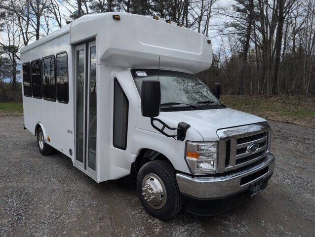 2025 Ford E-Series