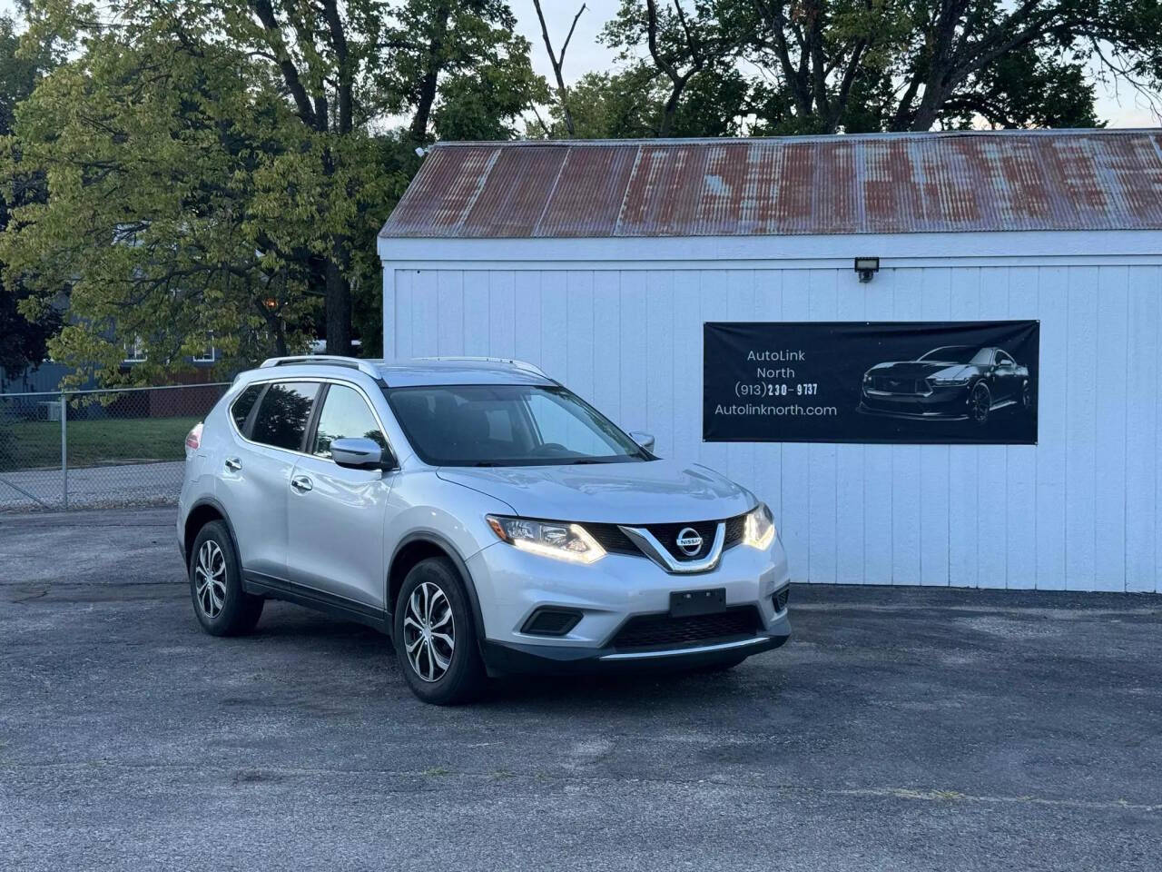 2016 Nissan Rogue for sale at Autolink in Kansas City, KS