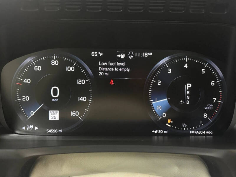 2020 Volvo XC90 T6 Inscription 6-Passenger