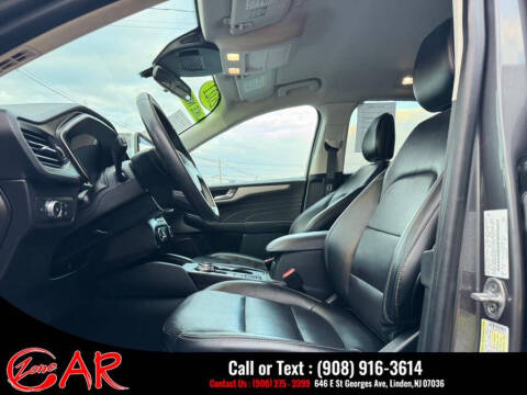 2021 Ford Escape SEL