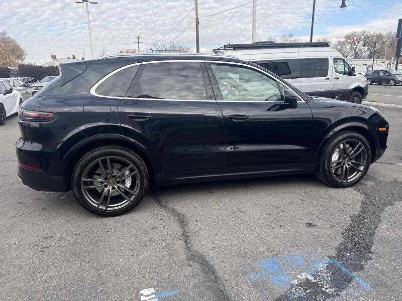 2020 Porsche Cayenne S
