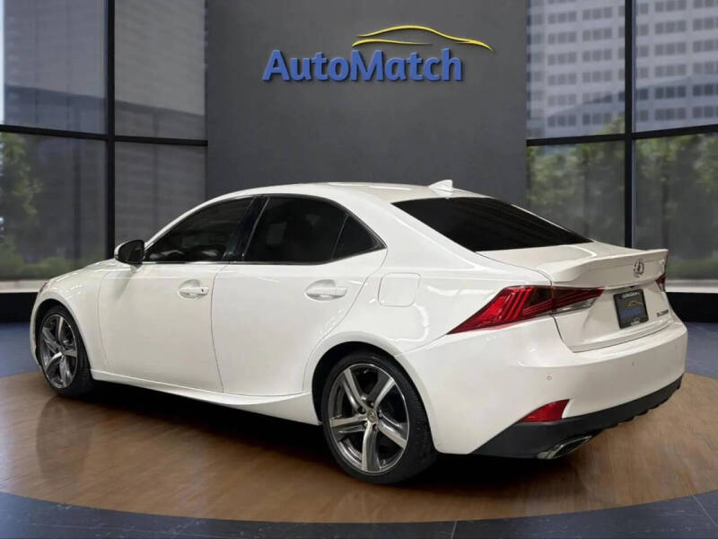 2017 Lexus IS 200t