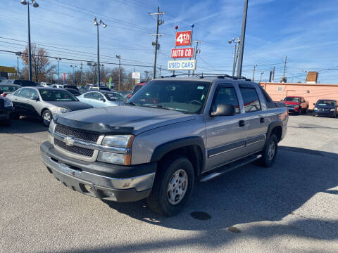 2004 Chevrolet Avalanche for sale at 4th Street Auto in Louisville KY