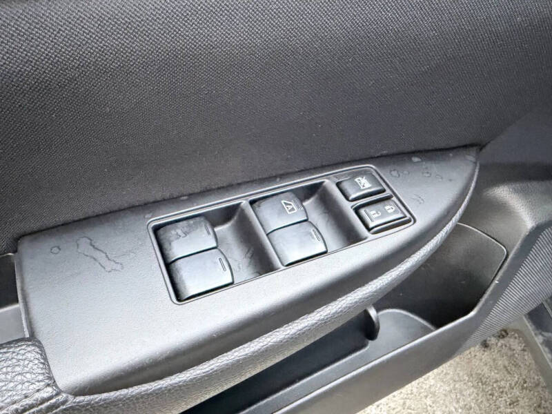 2012 Subaru Outback 2.5i Premium