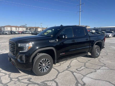 2021 GMC Sierra 1500 for sale at Sam Leman Ford in Bloomington IL