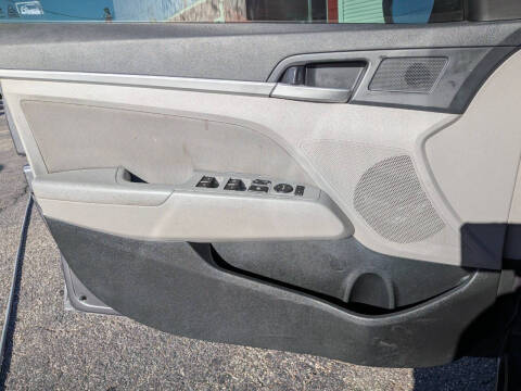 2020 Hyundai Elantra