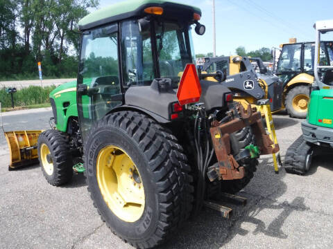 2012 John Deere 5083 EN