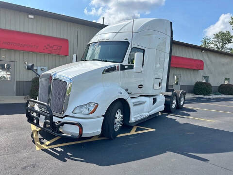 2018 Kenworth T680 SLEEPER