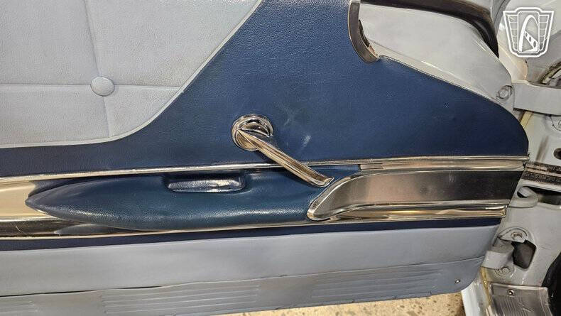 1960 Ford Thunderbird