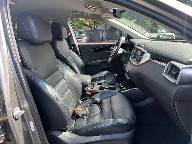 2017 Kia Sorento EX V6