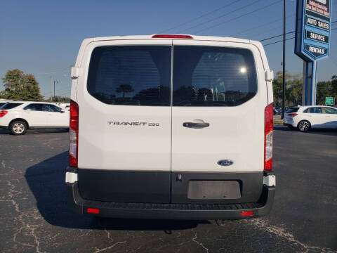 2024 Ford Transit 250