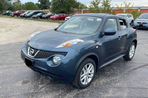 2014 Nissan JUKE for sale at AUTOSAVIN in Villa Park IL