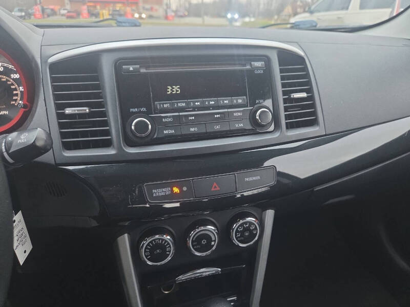 2016 Mitsubishi Lancer ES