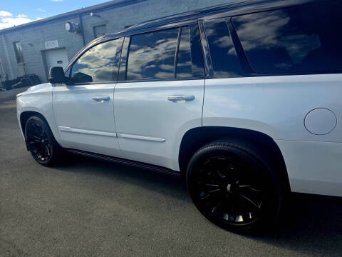 2020 Cadillac Escalade Platinum