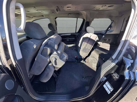 2014 Nissan Armada SV