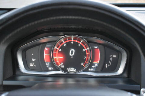 2016 Volvo S60 T5 Drive-E R-Design SE