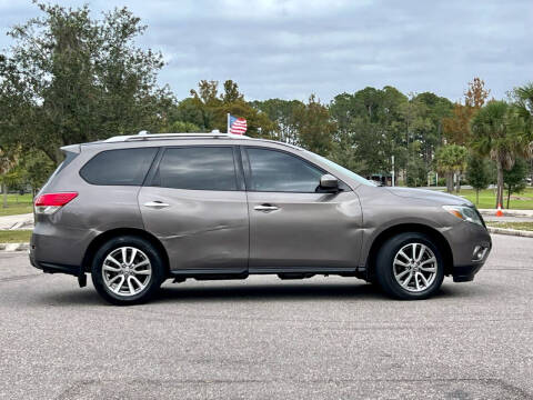 2014 Nissan Pathfinder SV