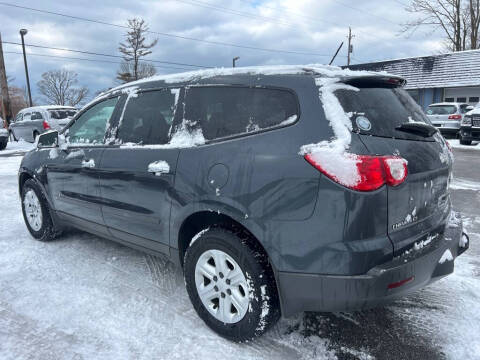 2009 Chevrolet Traverse LS