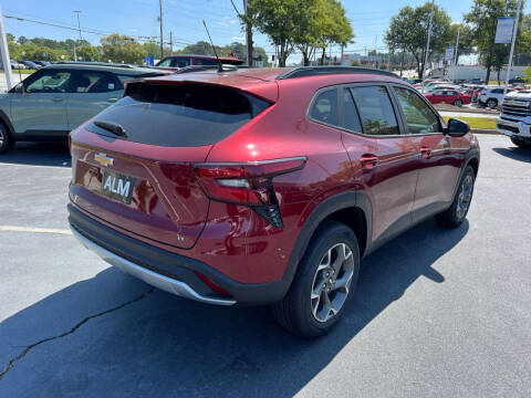 2025 Chevrolet Trax LT