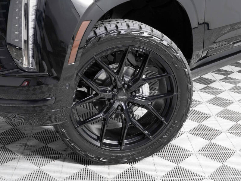 2025 Cadillac Escalade Sport Platinum