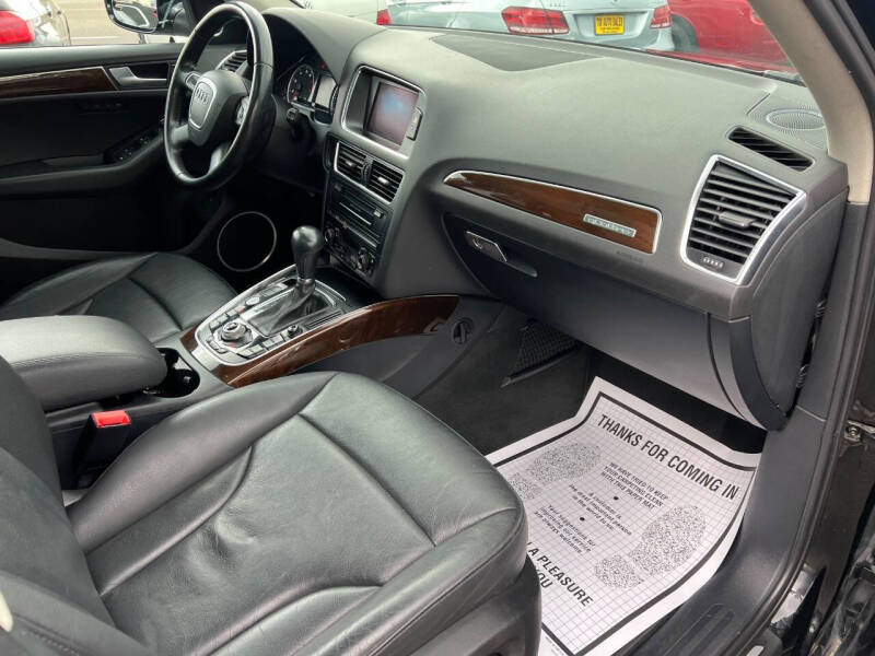 2012 Audi Q5 2.0T quattro Premium Plus