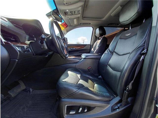 2016 Cadillac Escalade ESV Luxury Collection