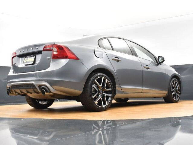 2018 Volvo S60 T5 Dynamic