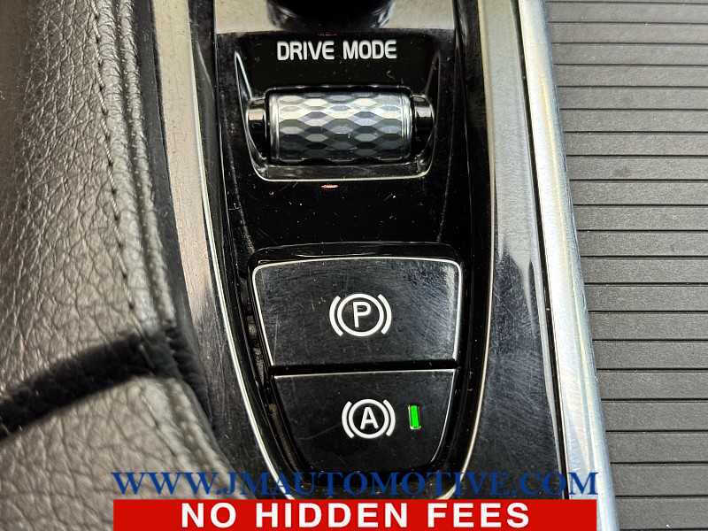 2019 Volvo V90 Cross Country T5