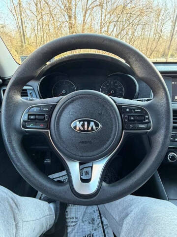 2017 Kia Optima LX