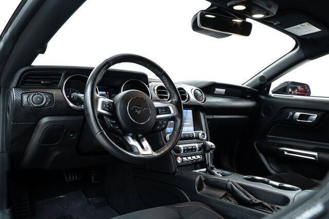 2022 Ford Mustang EcoBoost